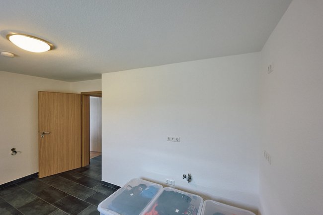 1. Obergeschoss, Zimmer mit Küchenanschlüssen