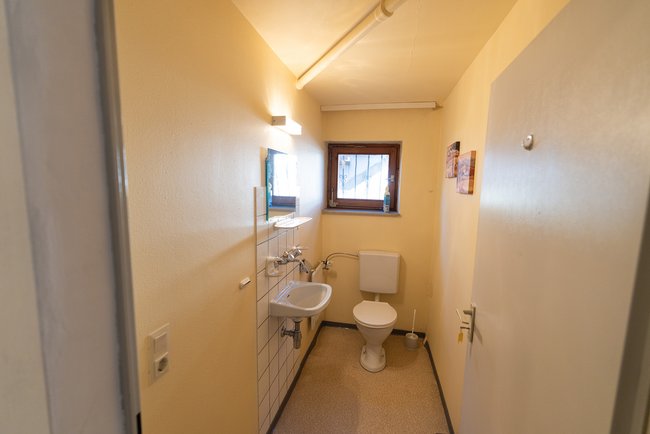 Untergeschoss, WC Untergeschoss, WC