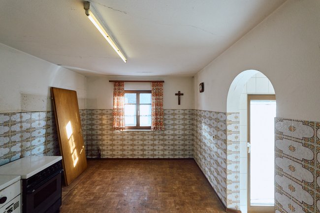 Obergeschoss Zimmer / Küche Obergeschoss Zimmer / Küche
