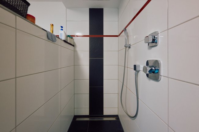 Hauptwohnung, Badezimmer Hauptwohnung, Badezimmer
