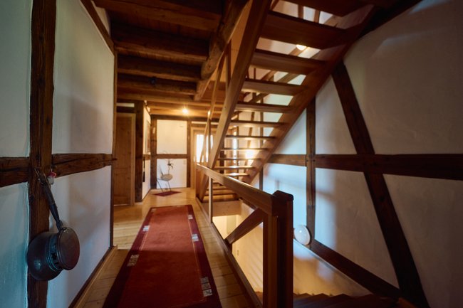 Erdgeschoss, Flurbereich mit Treppenhaus 