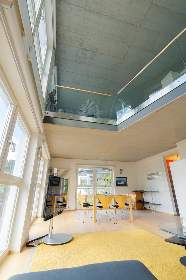 Ihr neuer Wohn- / Essbereich mit Galeriebereich Ihr neuer Wohn- / Essbereich mit Galeriebereich